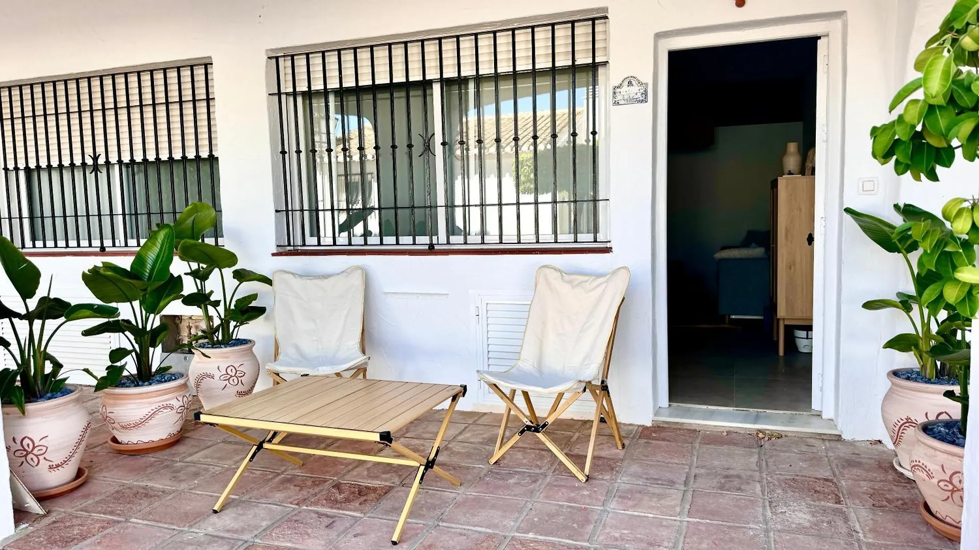 The Cave 408 Apartment La Herradura